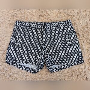 SYLUS Women's Black and White Print Shorts